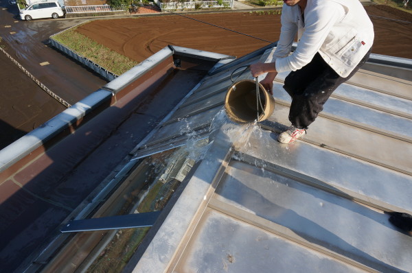 茅ヶ崎市A様邸屋根雨漏り改修工事